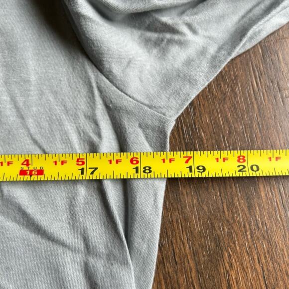 NWT Nike Jets Salute to Service Shirt Mens S NFL Long Sleeve Tee Gray Military - Picture 8 of 8